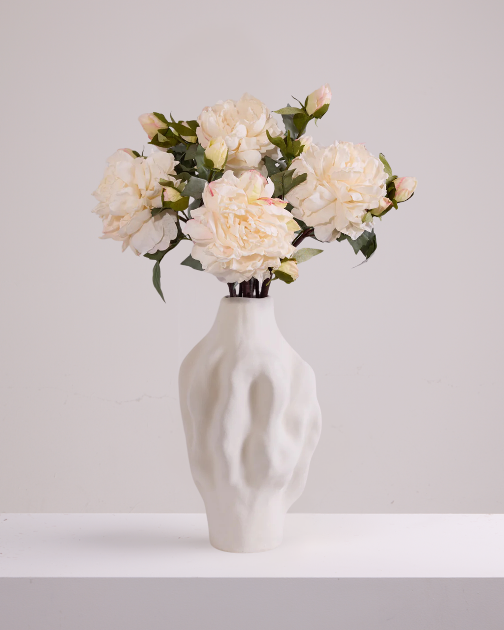 VINTAGE ROSE IN CREAM