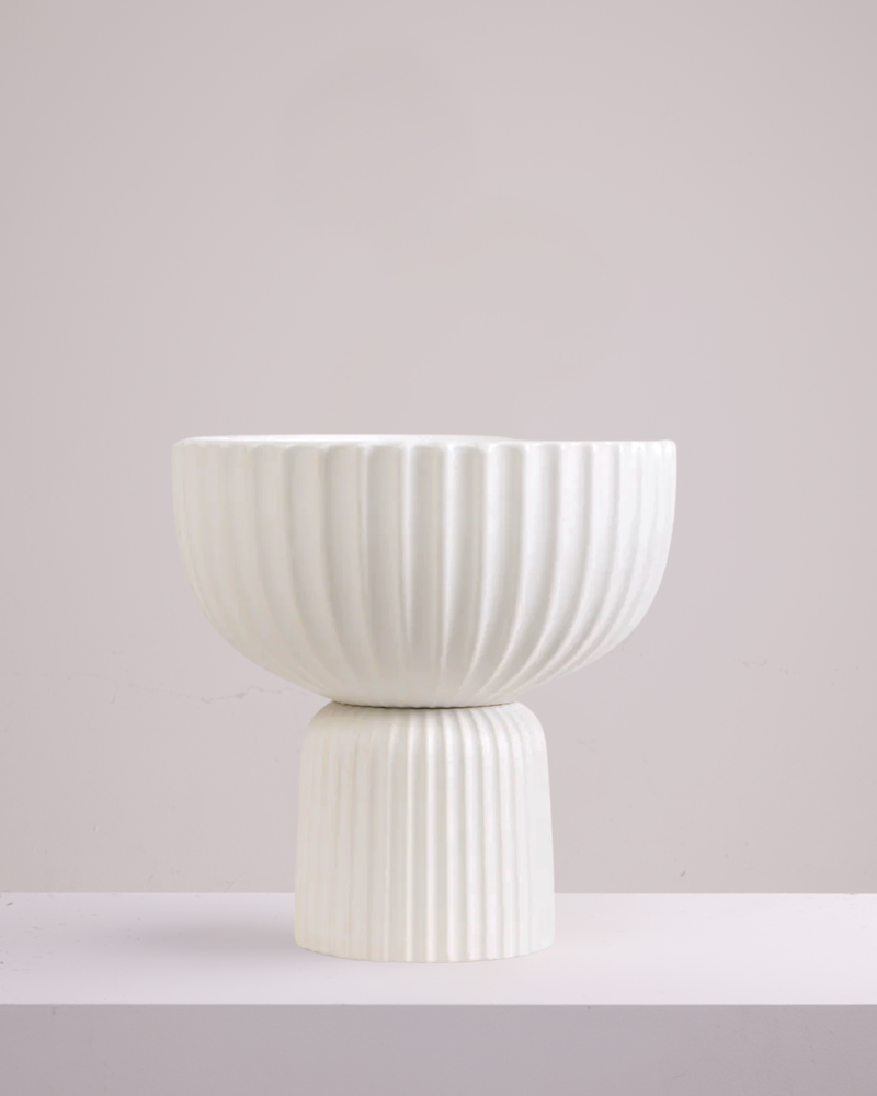 THE MODERN VASE WHITE