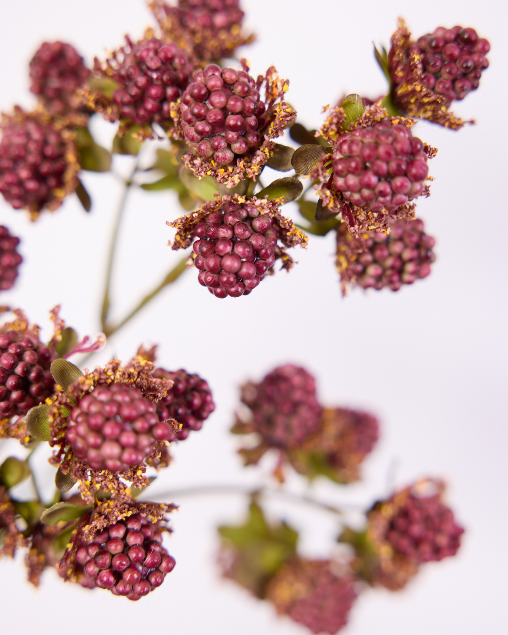 SILK-KA BLACKBERRY SPRAY 78CM