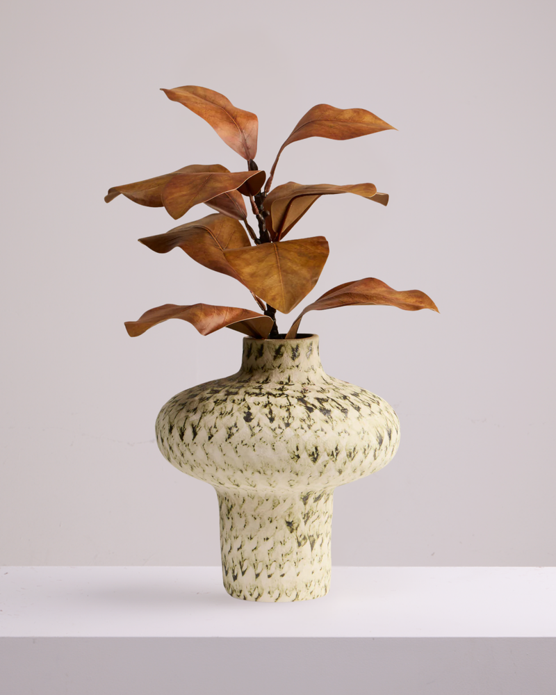 MAGNOLIA BRANCH IN GOLDEN BROWN