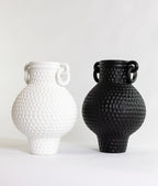 BODACIOUS VASE IN WHITE