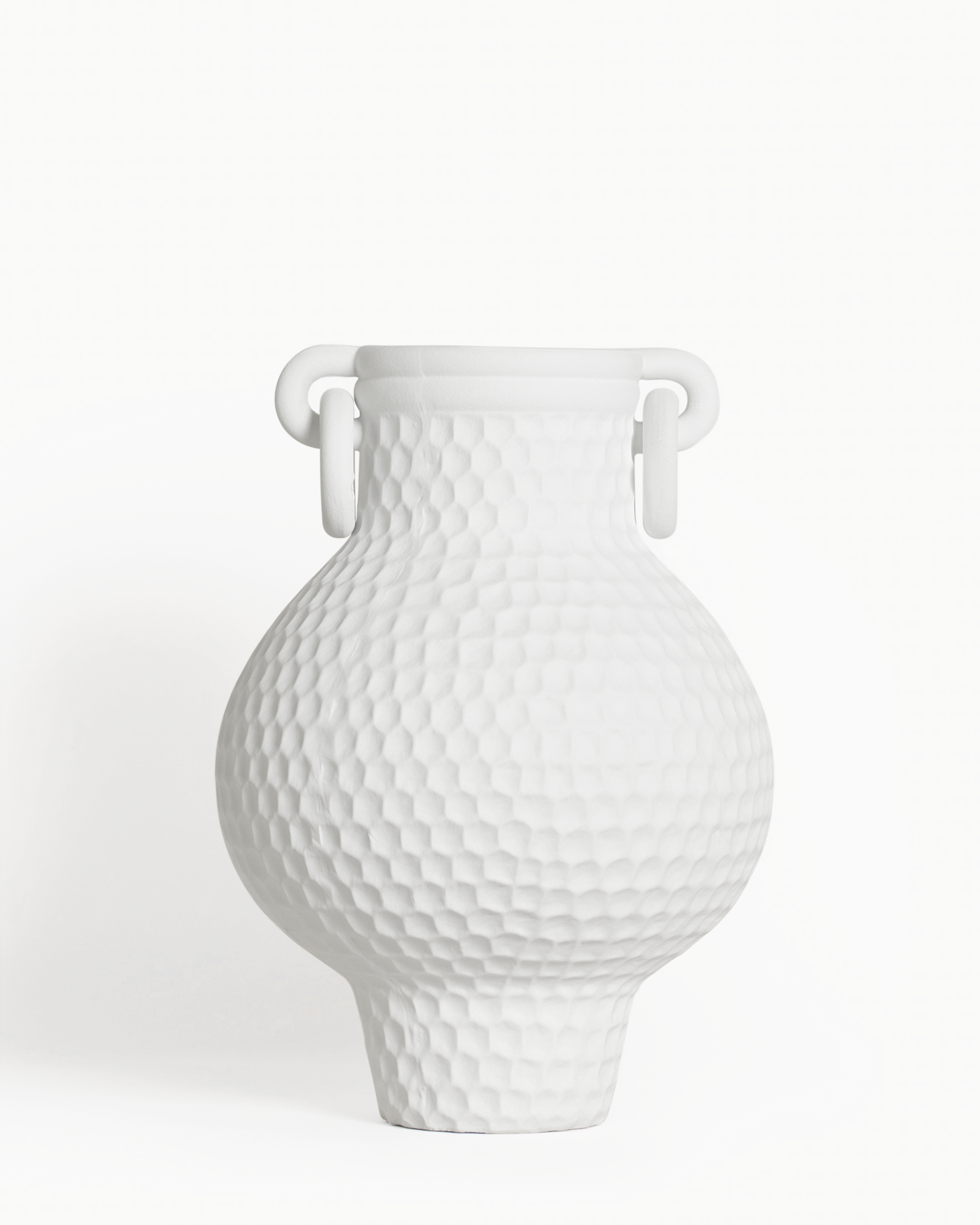 BODACIOUS VASE IN WHITE
