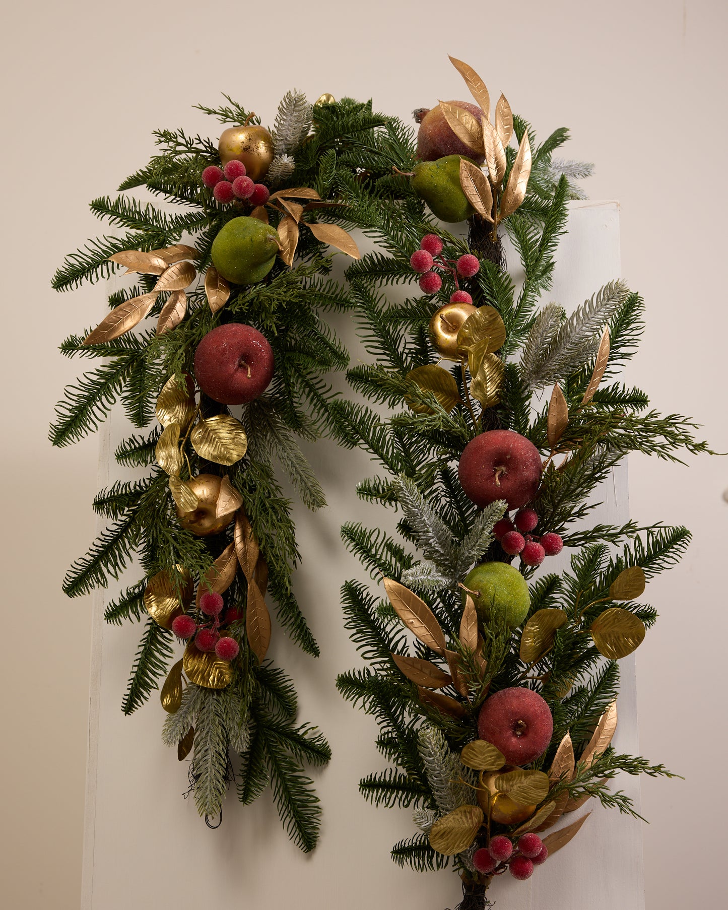 Forbidden Fruit Garland